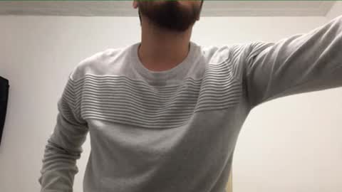 tom_col1 online show from March 2026 10:27:01 PM