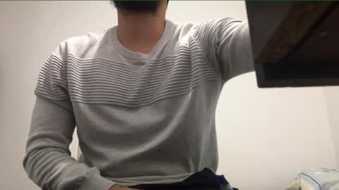 Snapshot of tom_coll chatting on March 2026 12:01:01 AM tom_coll online show from March 2026 12:01:01 AM