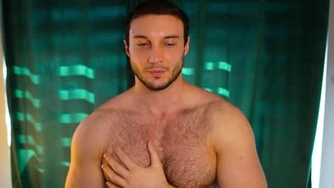 Tom online show from April 2026 06:18:02 AM