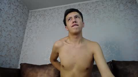 Tom online show from April 2026 08:47:01 PM