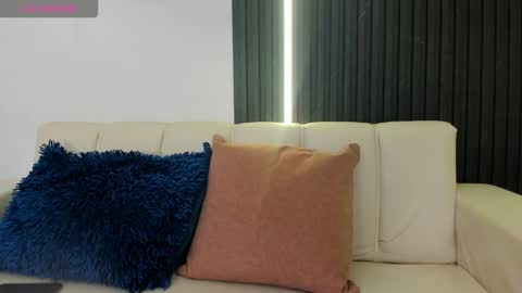 Tom muscle1 online show from October 2025 11:52:02 AM