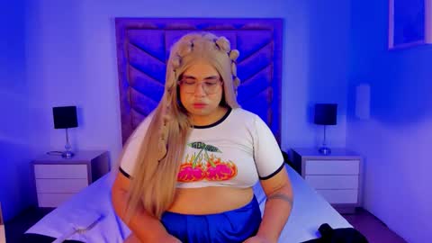 Snapshot of tom_silver_ chatting on September 2025 08:59:01 AM Tom Silver online show from September 2025 08:59:01 AM