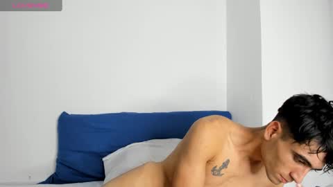 Snapshot of tom_walton chatting on February 2025 05:26:02 PM tom online show from February 2025 05:26:02 PM