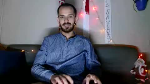 tomas gerauld. make me happy with 10000 tokens online show from December 2024 01:35:02 AM