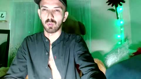 Snapshot of tomas_gerauld chatting on April 2026 02:25:01 AM tomas gerauld. make me happy with 10000 tokens online show from April 2026 02:25:01 AM