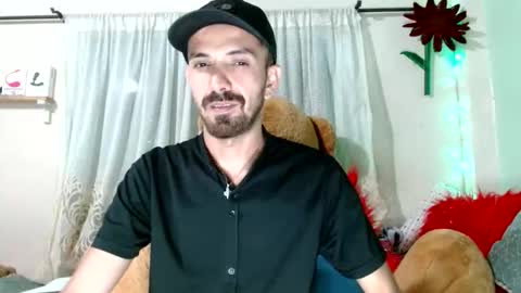 Snapshot of tomas_gerauld chatting on May 2026 01:55:01 AM tomas gerauld. make me happy with 10000 tokens online show from May 2026 01:55:01 AM