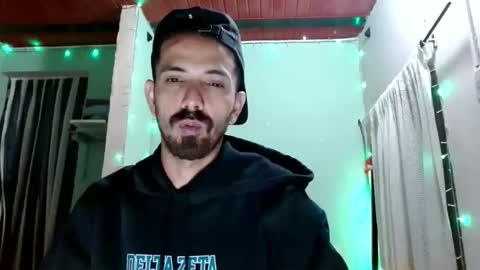 Snapshot of tomas_gerauld chatting on May 2026 02:07:02 AM tomas gerauld. make me happy with 10000 tokens online show from May 2026 02:07:02 AM
