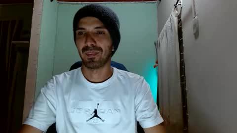 Snapshot of tomas_gerauld chatting on May 2026 02:16:01 AM tomas gerauld. make me happy with 10000 tokens online show from May 2026 02:16:01 AM