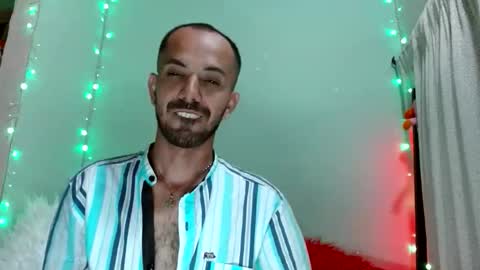 Snapshot of tomas_gerauld chatting on June 2026 02:25:02 AM tomas gerauld. make me happy with 10000 tokens online show from June 2026 02:25:02 AM