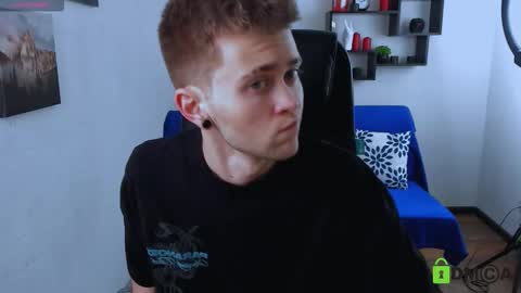 Snapshot of tomas_norton chatting on December 2025 03:08:02 PM tomas_norton online show from December 2025 03:08:02 PM