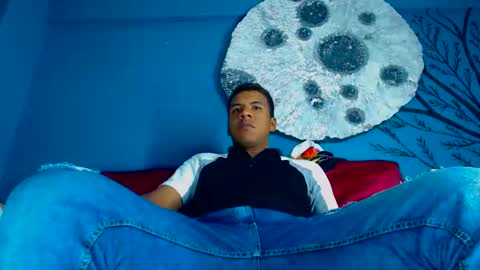 SANTY online show from March 2025 07:04:02 PM