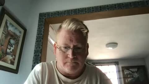 Hola online show from January 2025 09:37:01 PM