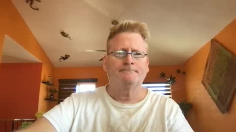 Hola online show from February 2026 08:08:02 PM