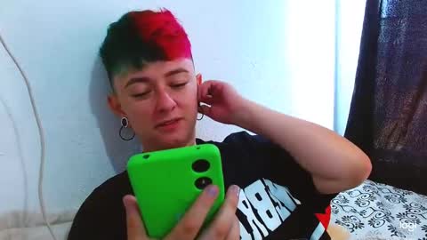 Blue online show from February 2025 04:02:01 PM