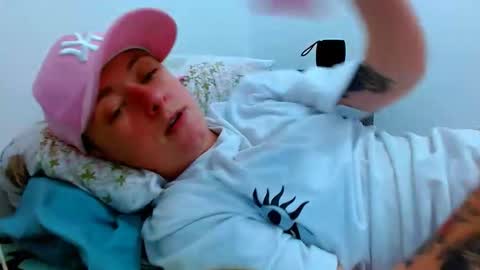 Snapshot of tomboyblue chatting on February 2026 09:20:02 PM Blue online show from February 2026 09:20:02 PM