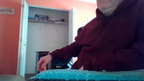 tomcat4848 online show from September 2025 12:51:02 PM