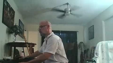 Snapshot of tomcatsawyer chatting on July 2026 09:06:02 PM sirmuggsalot online show from July 2026 09:06:02 PM