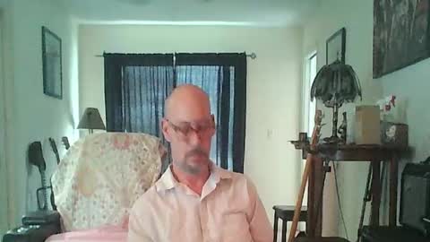 Snapshot of tomcatsawyer chatting on August 2026 09:46:01 PM sirmuggsalot online show from August 2026 09:46:01 PM
