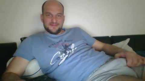 tome55555 online show from February 2026 09:32:02 PM