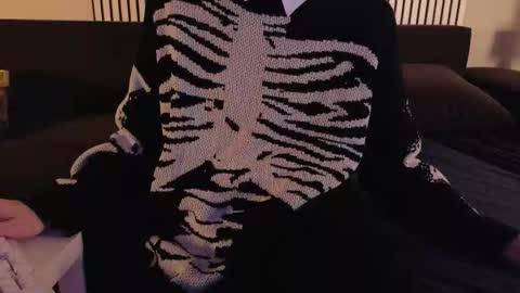 Tommie online show from November 2025 12:05:02 PM