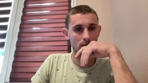 Snapshot of tommilovee chatting on May 2026 09:26:02 AM tommilovee online show from May 2026 09:26:02 AM