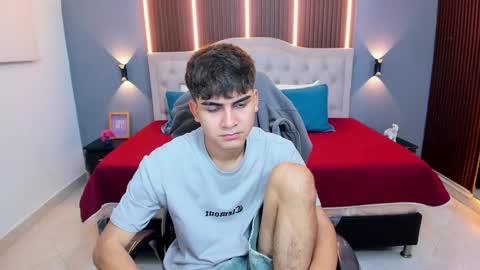 Tommy  online show from February 2026 03:45:02 AM