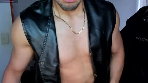 Snapshot of tommy_bred chatting on May 2026 06:35:02 PM Twitter BreddTommy IG tommy bredd online show from May 2026 06:35:02 PM
