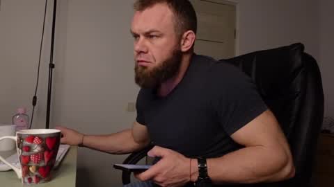 Snapshot of tommy_burnzzz chatting on January 2025 04:28:01 AM tommy burnzzz online show from January 2025 04:28:01 AM