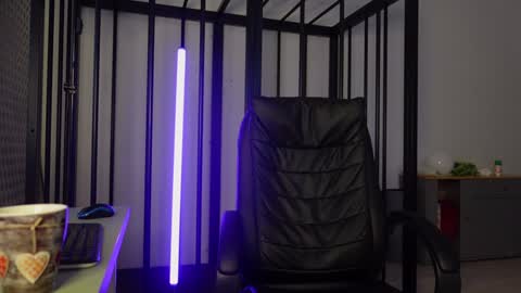 Snapshot of tommy_burnzzz chatting on January 2025 07:38:02 AM tommy burnzzz online show from January 2025 07:38:02 AM