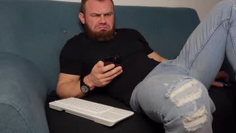 Snapshot of tommy_burnzzz chatting on January 2025 05:40:02 AM tommy burnzzz online show from January 2025 05:40:02 AM