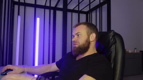 Snapshot of tommy_burnzzz chatting on January 2025 09:36:02 AM tommy burnzzz online show from January 2025 09:36:02 AM