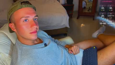 Snapshot of tommy_cumfinger chatting on September 2025 05:40:01 AM Tommy online show from September 2025 05:40:01 AM