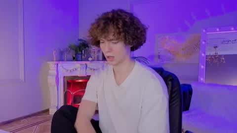 Tommy online show from November 2025 03:45:02 PM