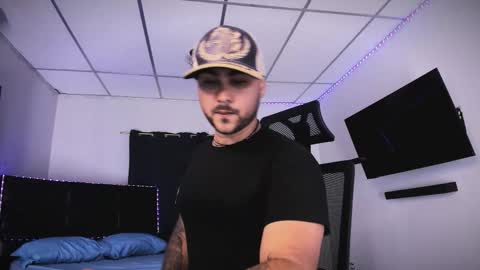 tommy_sccott online show from January 2026 11:47:02 PM