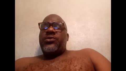 Snapshot of tommyboy771 chatting on February 2025 01:55:02 PM tommyboy online show from February 2025 01:55:02 PM