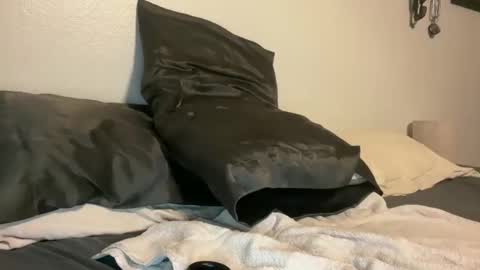 tommygunzsolo online show from December 2024 03:47:02 PM