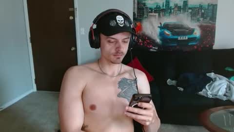 Snapshot of tommystrokes_ chatting on April 2026 05:21:02 PM Tommy Strokes online show from April 2026 05:21:02 PM