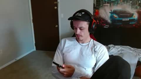 Snapshot of tommystrokes_ chatting on April 2026 05:36:01 PM Tommy Strokes online show from April 2026 05:36:01 PM