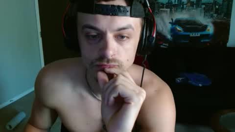 Snapshot of tommystrokes_ chatting on April 2026 05:47:01 PM Tommy Strokes online show from April 2026 05:47:01 PM