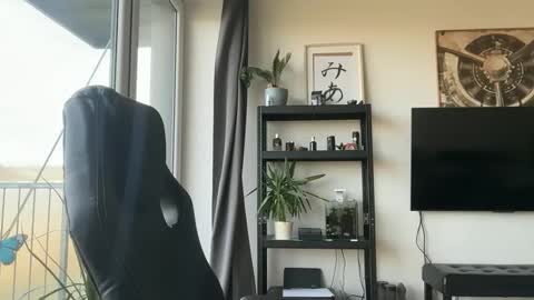 Thomas Fit online show from November 2025 09:41:01 AM