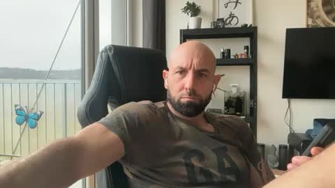 Thomas Fit online show from November 2025 09:48:02 AM