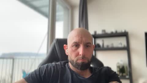 Thomas Fit online show from February 2026 01:06:02 PM