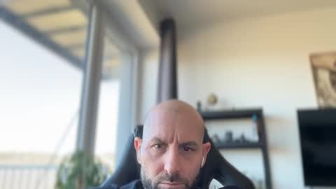 Thomas Fit online show from April 2026 10:04:02 AM