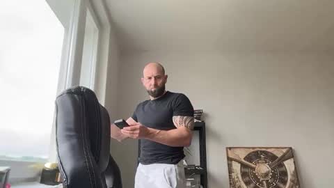 Thomas Fit online show from May 2026 10:11:02 AM