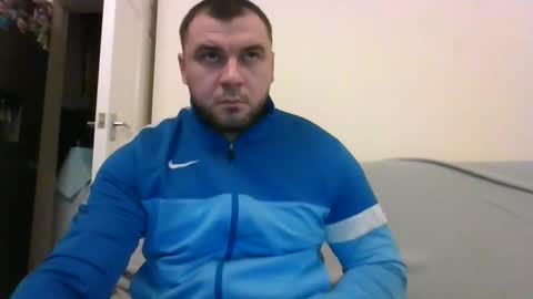 Snapshot of tommyy19901 chatting on December 2024 07:27:02 PM tommyy19901 online show from December 2024 07:27:02 PM