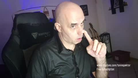 Snapshot of toninspektor chatting on March 2025 03:29:02 AM toninspektor online show from March 2025 03:29:02 AM