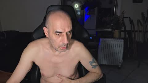 Snapshot of toninspektor chatting on November 2025 07:03:01 PM toninspektor online show from November 2025 07:03:01 PM