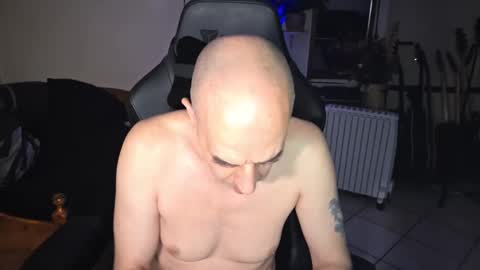 Snapshot of toninspektor chatting on November 2025 09:42:02 PM toninspektor online show from November 2025 09:42:02 PM