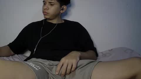 Snapshot of tony_marz chatting on January 2026 05:01:01 AM tony_marz online show from January 2026 05:01:01 AM