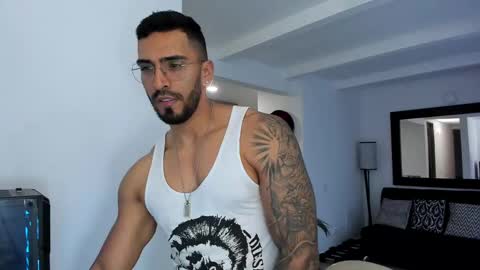 tony muscle1 online show from February 2025 10:36:02 PM